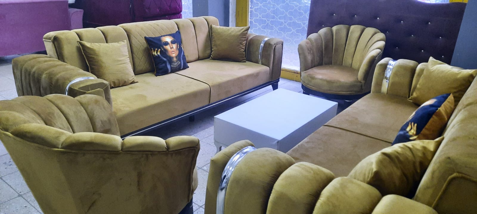 10-sari-koltuk-takimi-efe-spot.jpg